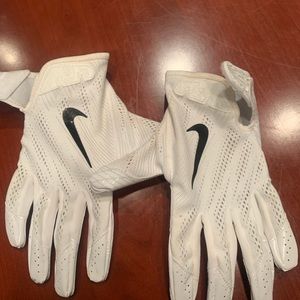 Kenyan Drake Gloves